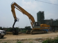 挖掘机（HD－1250）